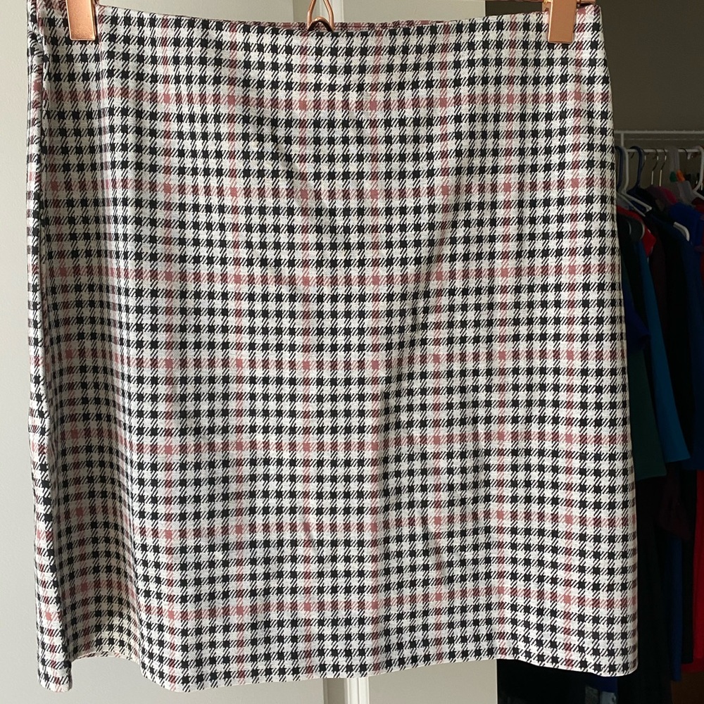 H&M • Gingham mini skirt